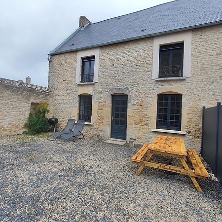 Le Domaine De La Gentilhommiere Situee Entre Bayeux Et Arromanches Les Bains Manvieux المظهر الخارجي الصورة